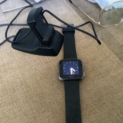 Fitbit Smartwatch N 2 Chargers Make Offer