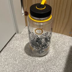 REI Water Bottle 32 Oz