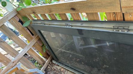 Used screen Door