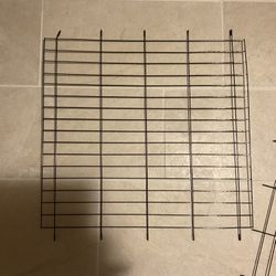 Crate Separates 