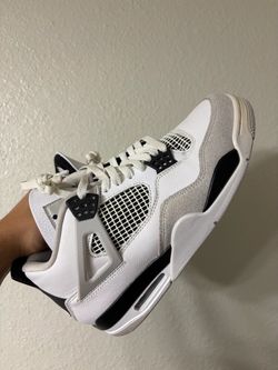 JORDAN 4 MILITARY BLACK
