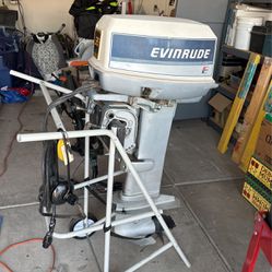 Evinrude 35 Outboard Motor 