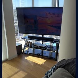 75 Inch Vizio TV Glass Tv Stand Sound Bar And Subwoofer 