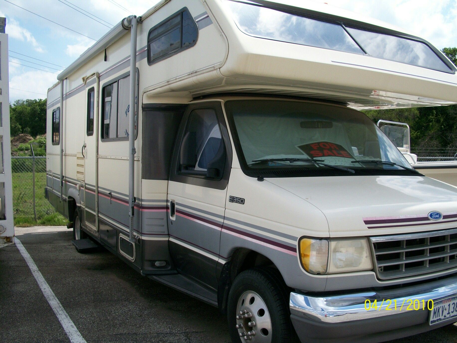93 Ford Tioga RV for Sale in San Antonio, TX - OfferUp