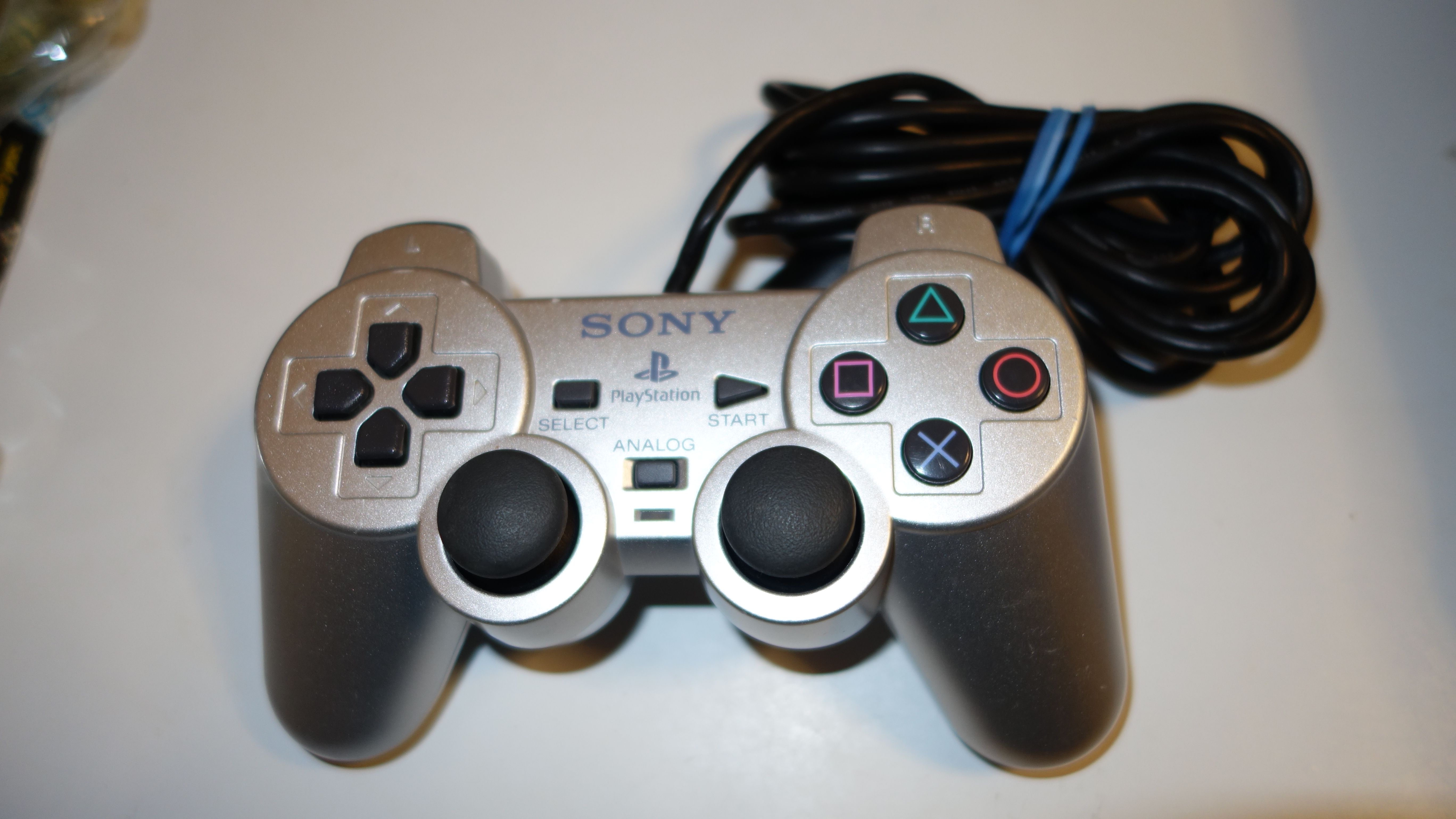 Sony PS2 PlayStation 2 Dualshock2 Controller Silver