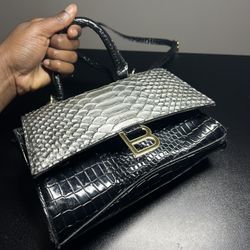 Faux leather Snakeskin Black and silver purse with over body strap