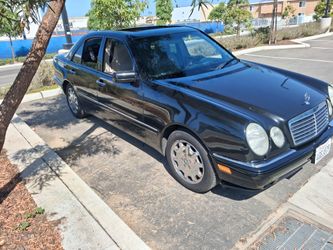 1999 Mercedes-Benz E-Class