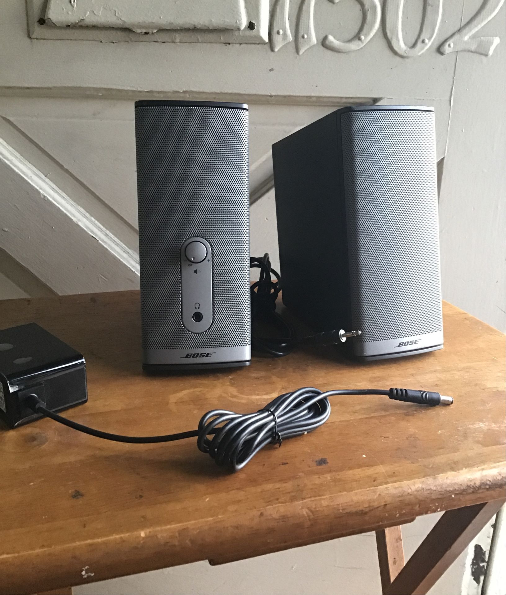 Bose companion 2 multimedia speaker system