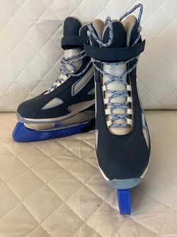 Women’s Jackson Ultima figure skates