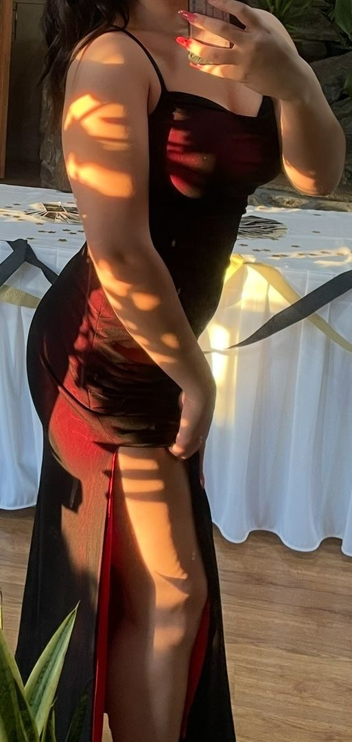 Red With Black Mesh Prom Dress With Gloves *