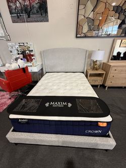 4 PC FULL BEDROOM SET FREE MATTRESS