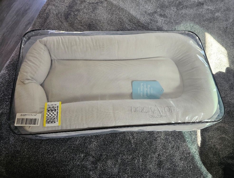 DockATot Lounger