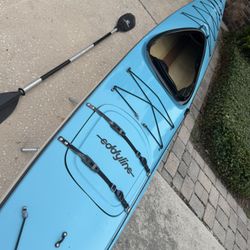 17’ EDDYLINE RAVEN TOURING KAYAK WITH RUDDER (Fiberglass)