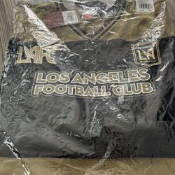 3xl LAFC Pastel V Neck 