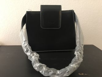 Black purse