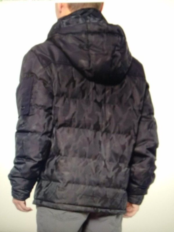 Brand New Camo men's insulated puffer jacket size L