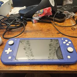 Nintendo Switch Lite 