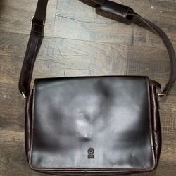 Rustic Town Leather Messenger Bag