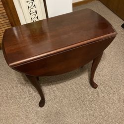 Drop Leaf Table 