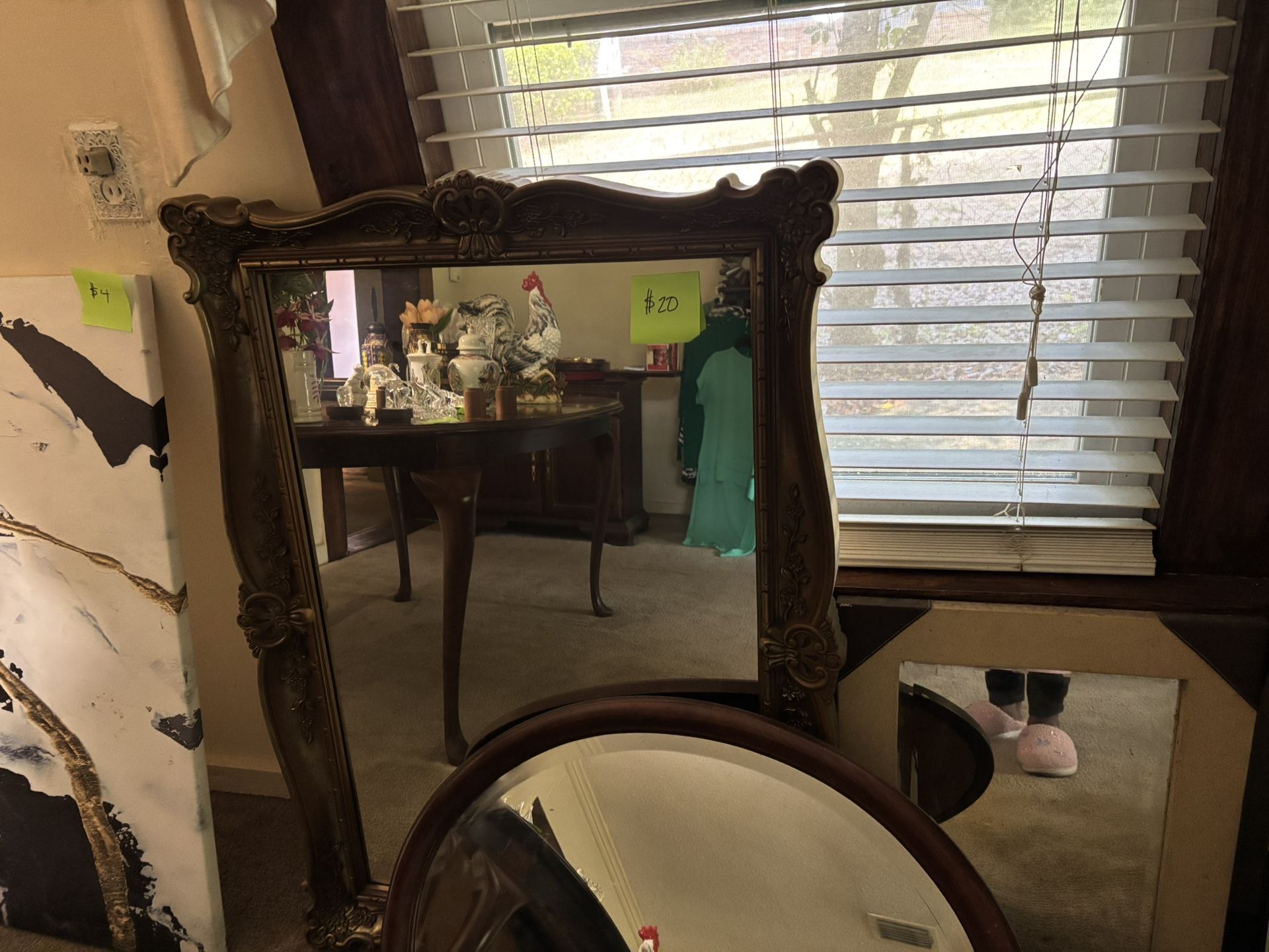 Mirrors And pictures