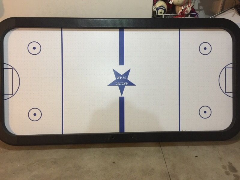 Arctic Star air hockey table
