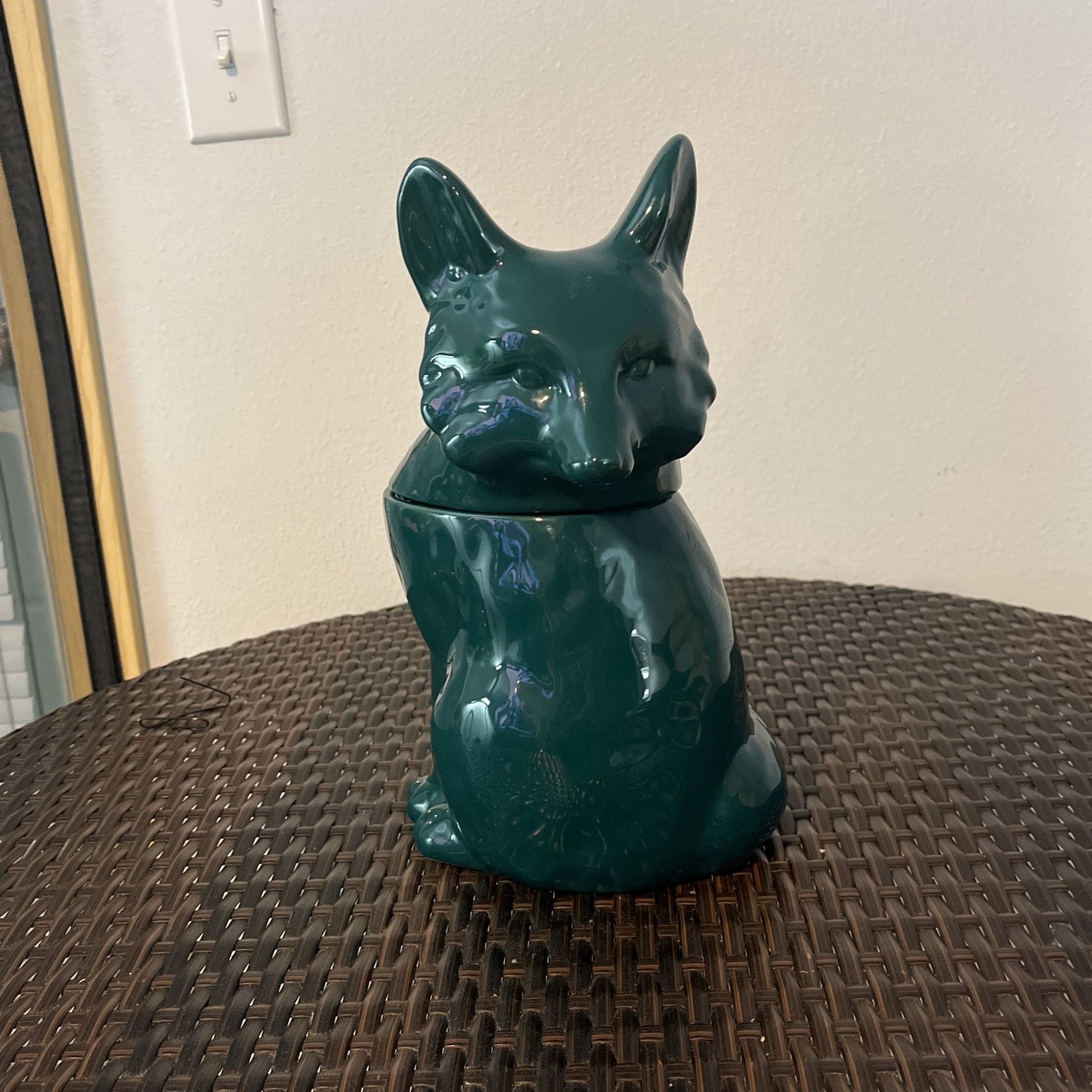 Wolf Cookie Jar