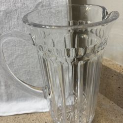 Vintage Clear Glass HEAVY WATER PITCHER Ribbed Star Cut Crystal Water Pitcher.  🚨SERIOUS BUYERS ONLY ‼️ Excellent Condition. Ready for pickup or ship