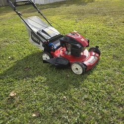 Toro 22" Self-propelled Lawn Mower 