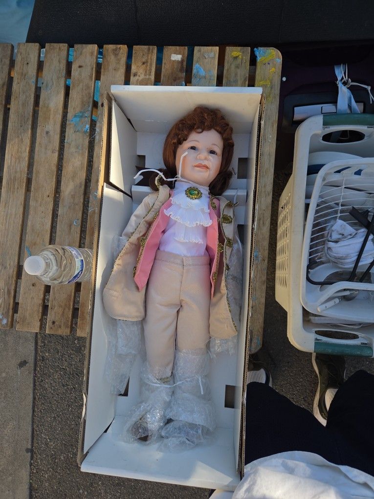William Tung Vintage Pocelan Doll