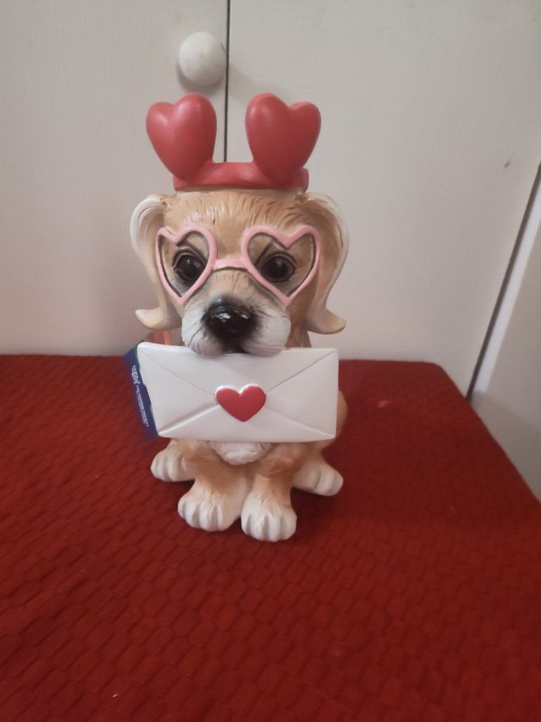Humane Society Ceramic Dog