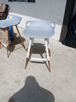 BAR CHAIR COLOR GRIS