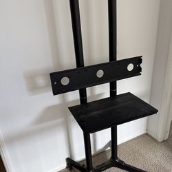 Adjustable Floor TV Stand with Mount & Shelf – Excellent Condition