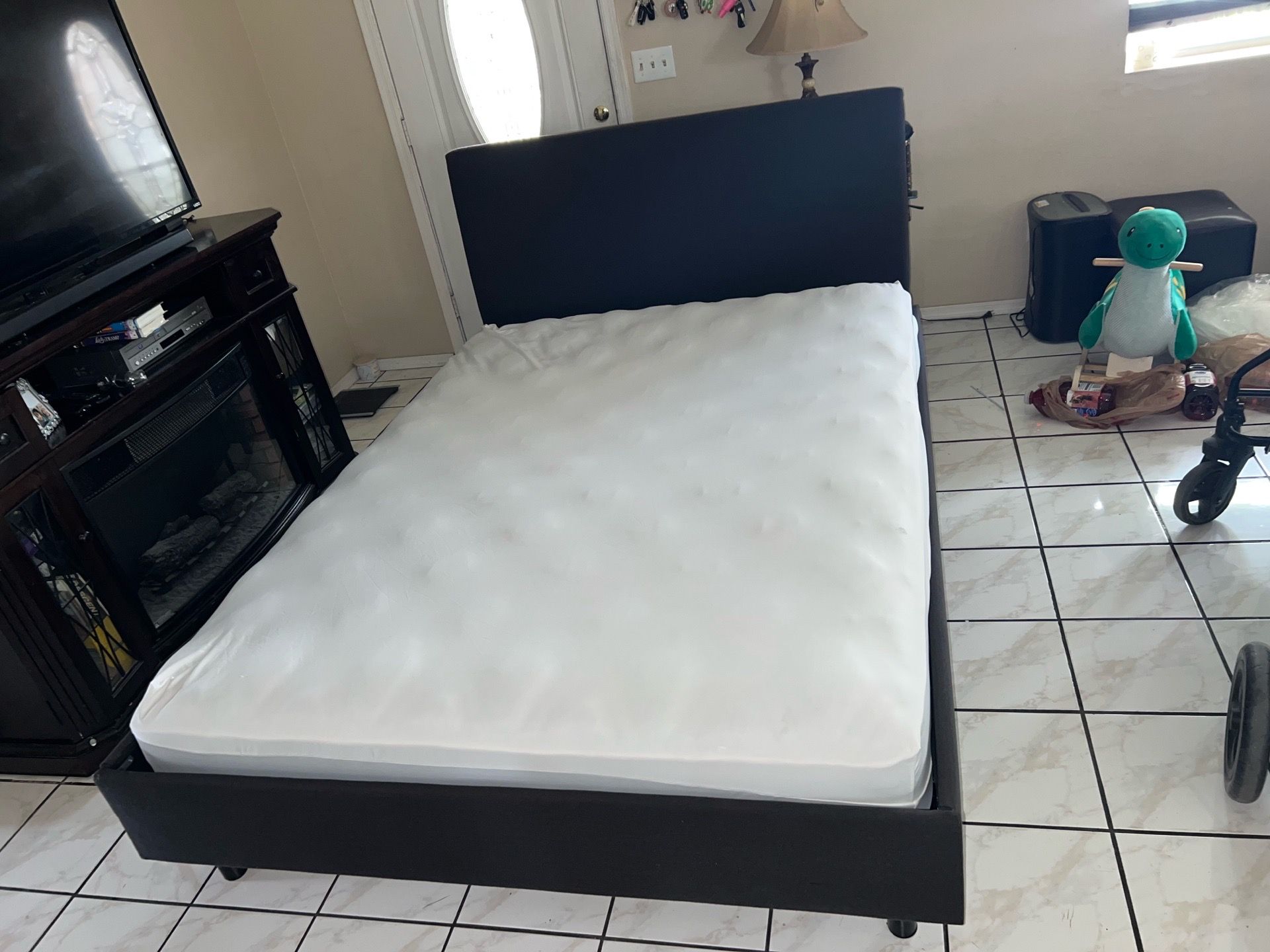 Queen size bed frame with mattress
