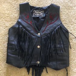 Leather Vest   Size  XS   Excellent Condition