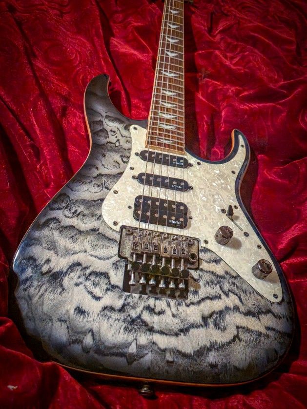 Schecter Banshee Extreme Floyd Rose Electric Guitar