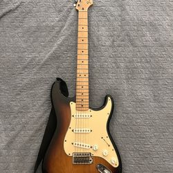 2014 Fender Stratocaster Guitar (Mexican) Tobacco Sunburst Right Handed