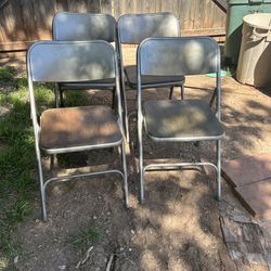 4 Fold Up Chairs 