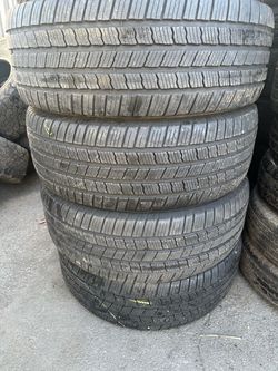 Vendo 275/65/r18 las 4 llantas Michelin por $180