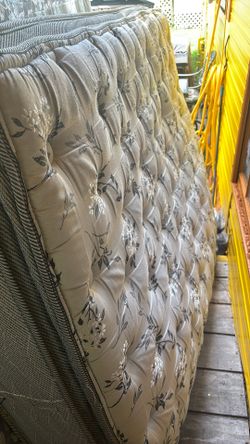 Mattress With Bed frame