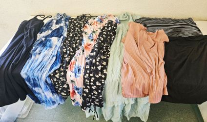 Maternity clothes