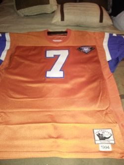 Authentic John elway Mitchell and Ness throw back Jersey never worn exelant condition