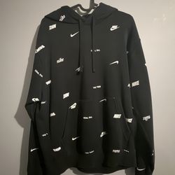 Nike Sweater 