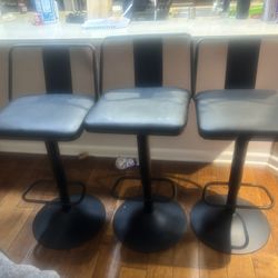3 Bar Stools 