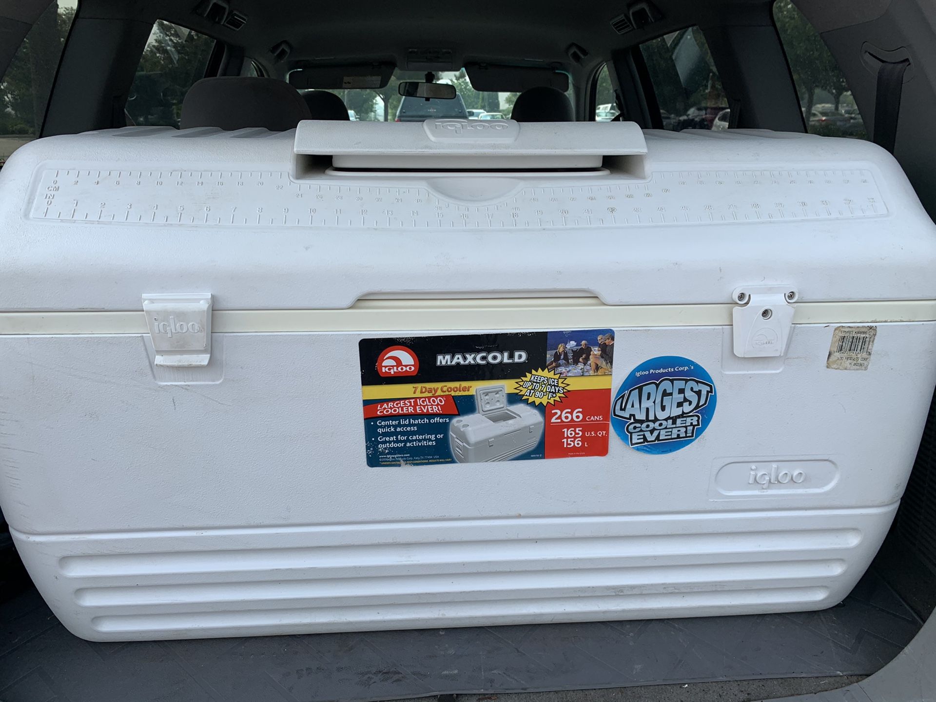 Igloo max cool cooler 156 liters