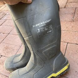 DunLop Boots