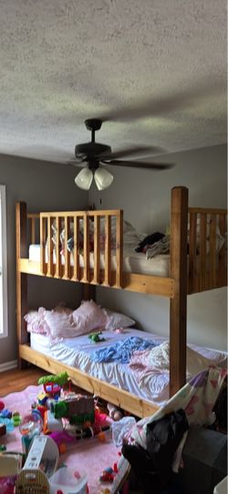 Bunk bed