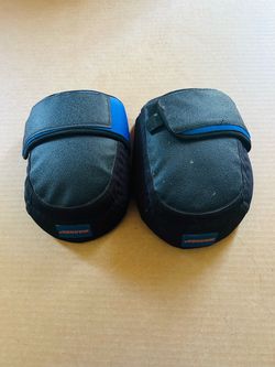 Warner Knee Pads – Black and Blue