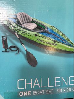 Single person inflatable kayak