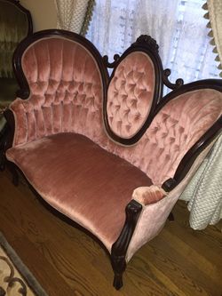 7 Piece Victorian Set