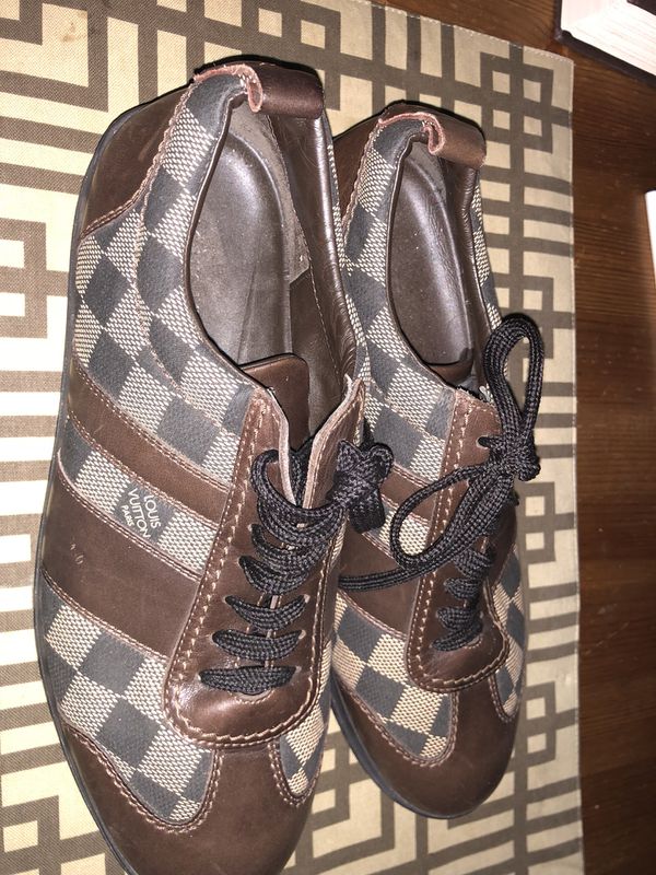 Louis Vuitton Mens Damier Brown Canvas Shoe for Sale in Portland, OR - OfferUp